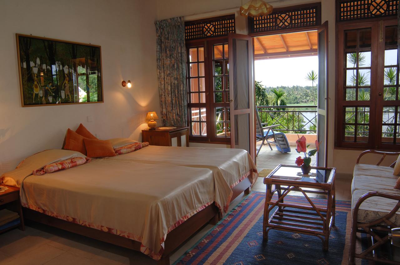 Ayurveda Spring Of Life Hotel Пилияндала Екстериор снимка